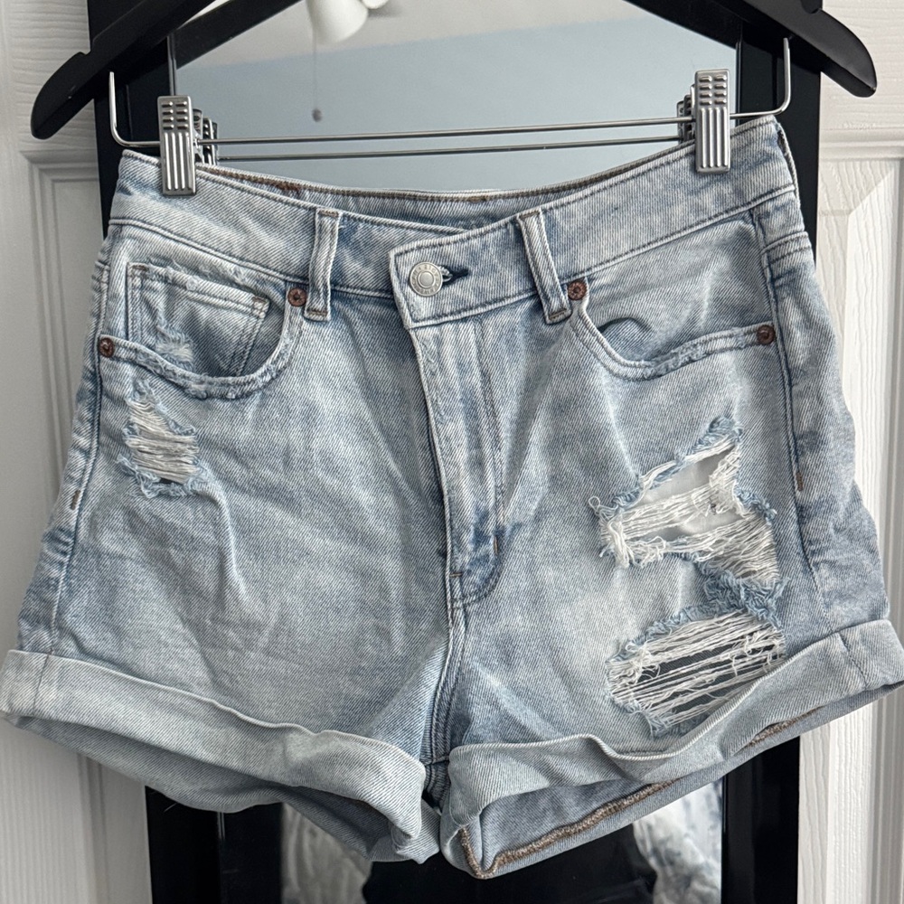 American Eagle Outfitters Light Blue Distressed Jean Shorts